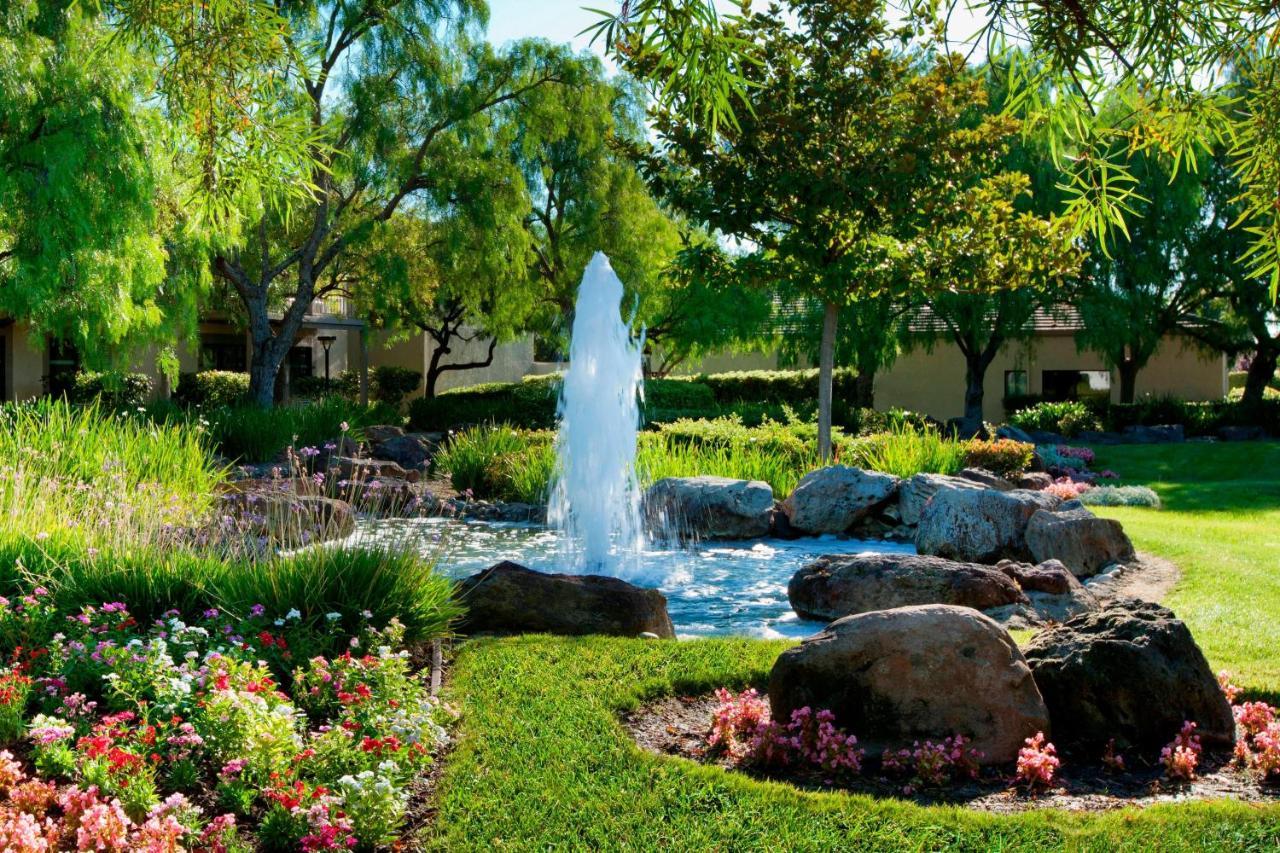 Four Points By Sheraton - Pleasanton Hotel Exterior foto